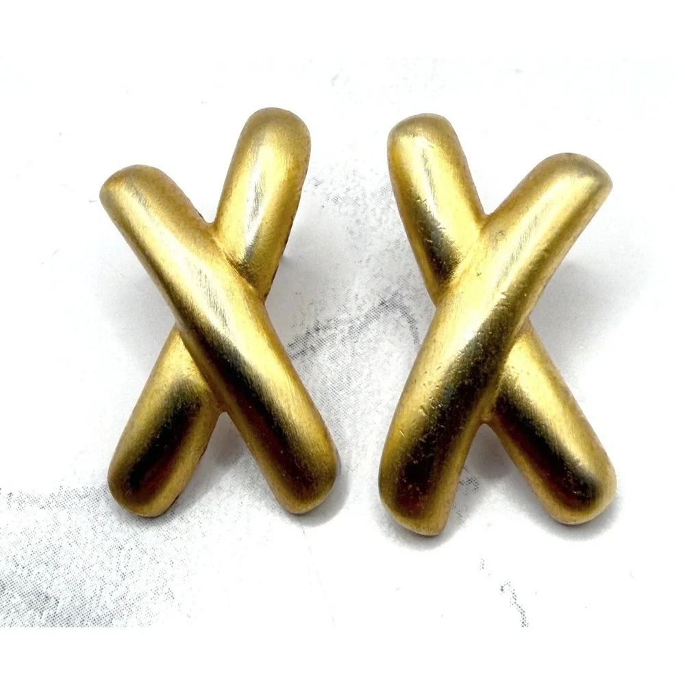 Vintage Gold Tone X Earrings Bold‎ Sculptural Cross Stud Pierced 1.25"